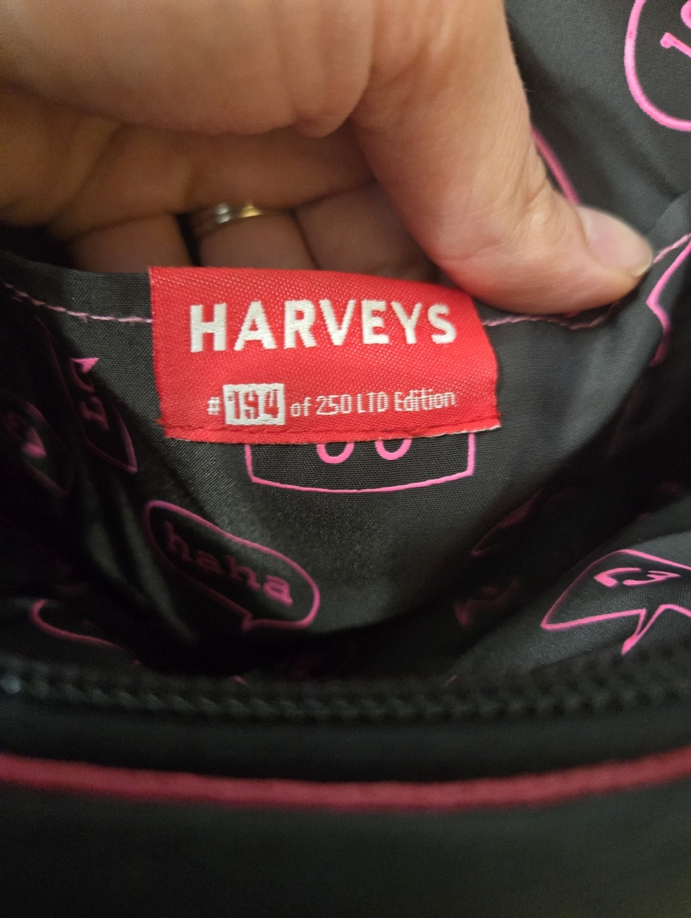 Harveys Seatbelt Bag•Limited Edition 2000s Circa Pink Black White Woven Text Bag - Picture 15 of 16